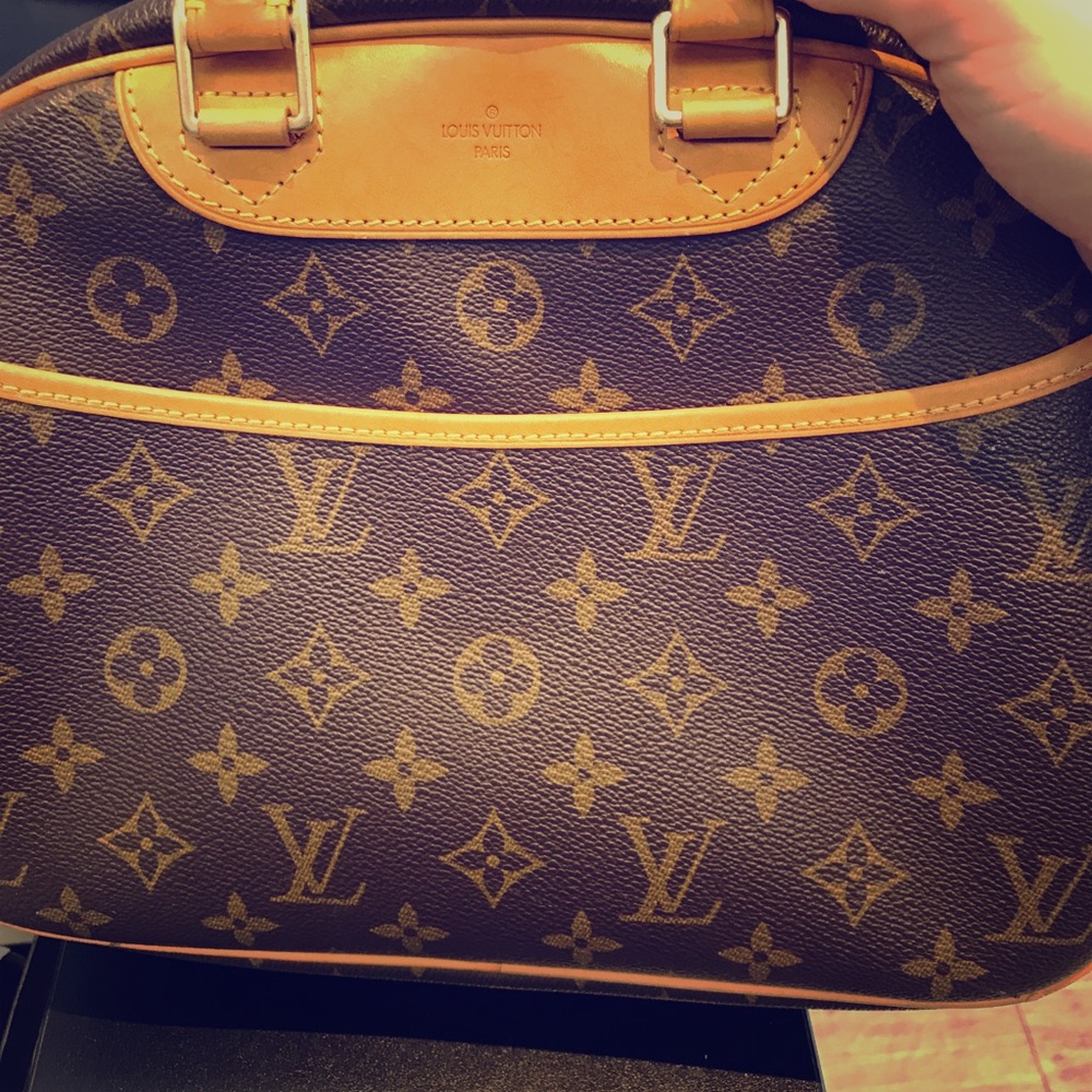 Louis Vuitton Trouville bag